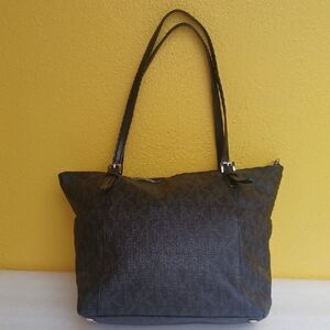 MICHAEL KORS Jet Set Elegant Black Tote Bag